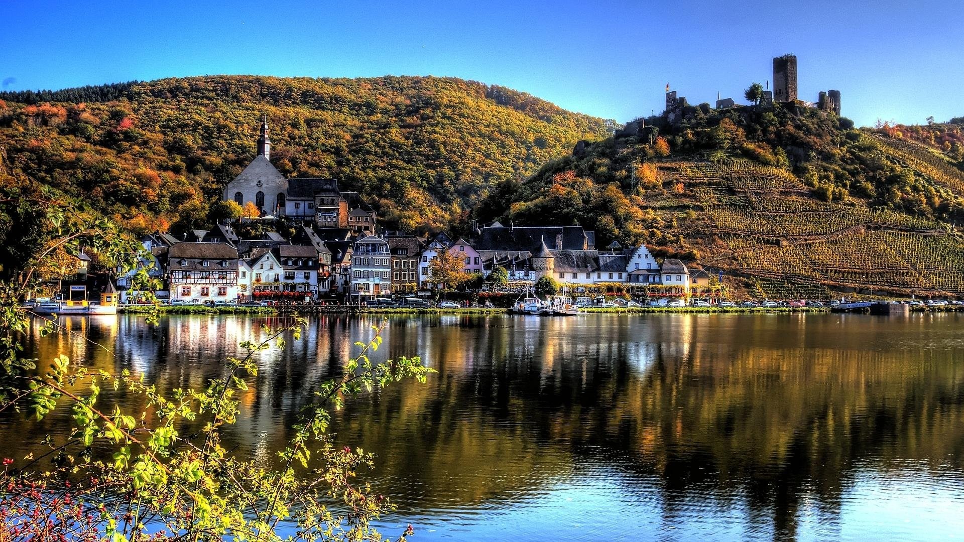 Reflection - HD Wallpaper 