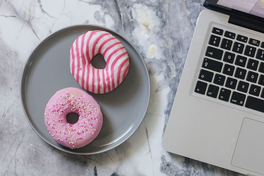 Colorful Donuts, Cute, Sweet, Tasty, Delicious, Baked, - Macbook Pro Keyboard - HD Wallpaper 