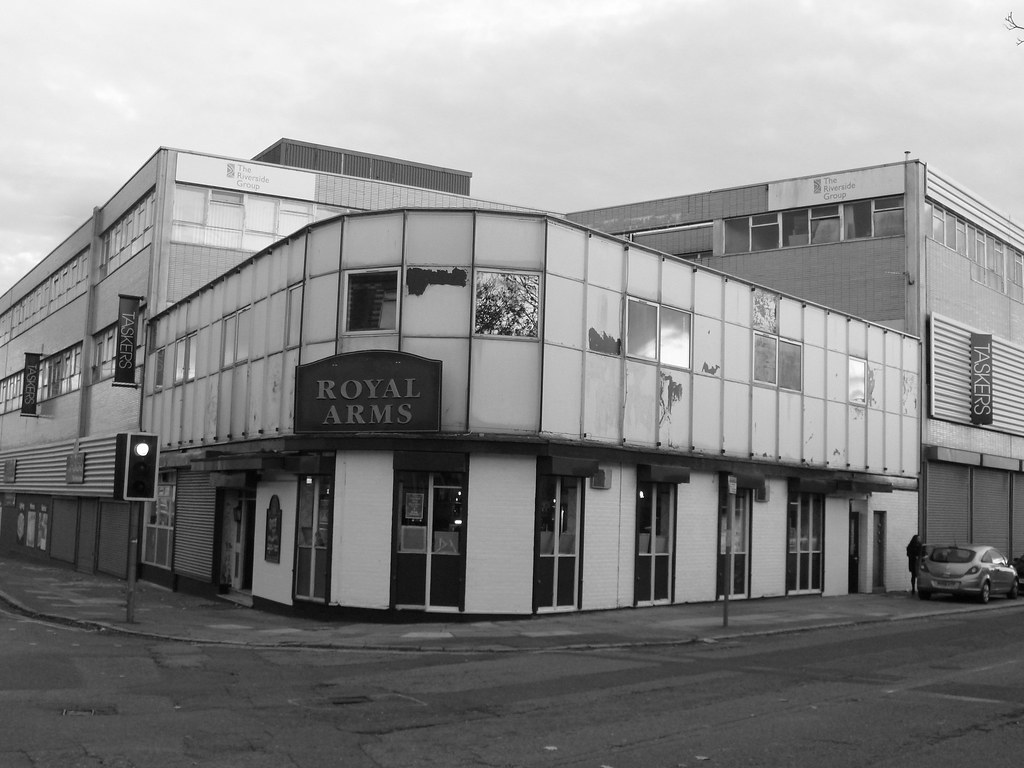 Commercial Building - HD Wallpaper 