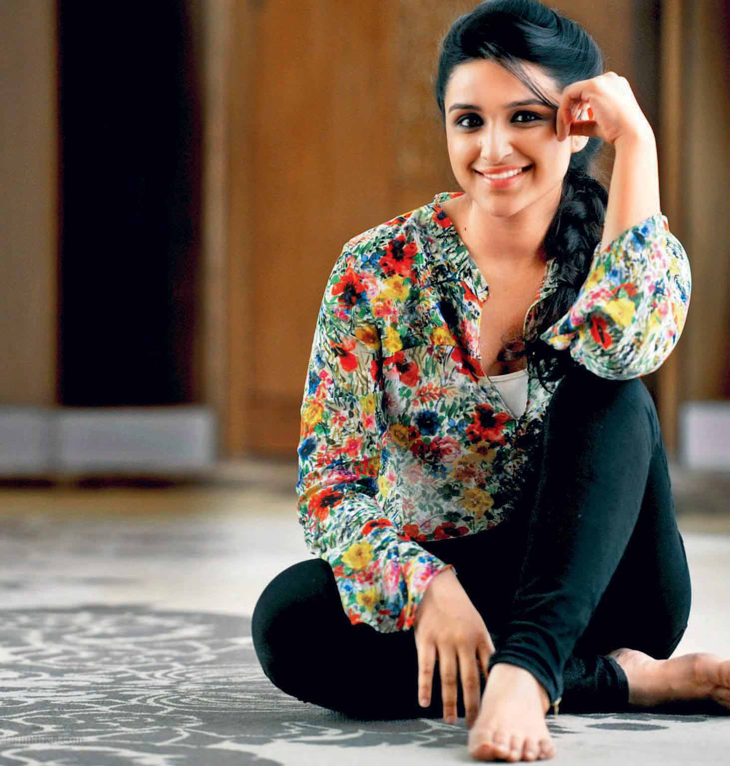 Cute Parineeti Chopra Free High Definition Wallpapers - Happy Birthday Parineeti Chopra - HD Wallpaper 