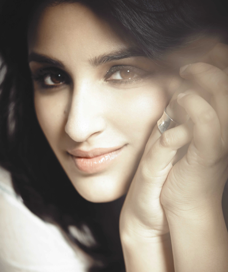 Parineeti Chopra Profile Pictures - 736x879 Wallpaper Parineeti Chopra Profile Pictures - 736x879 Wallpaper