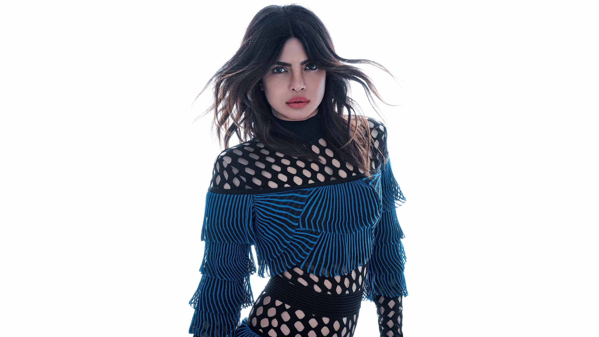 Priyanka Chopra Elle India March 2018 Issue - HD Wallpaper 