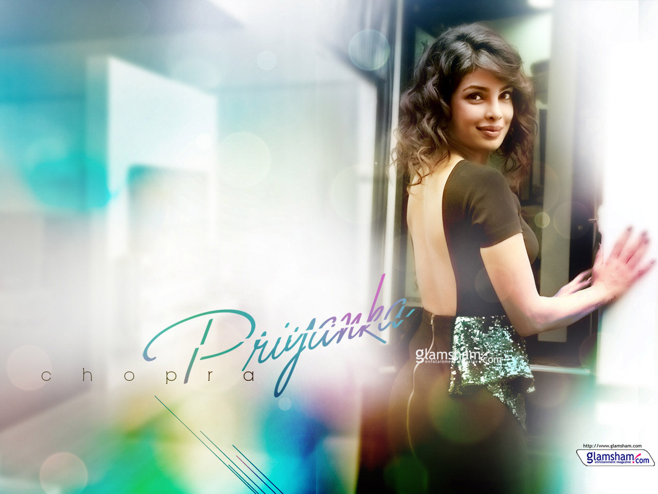 Madhuri Dixit In Backless - HD Wallpaper 