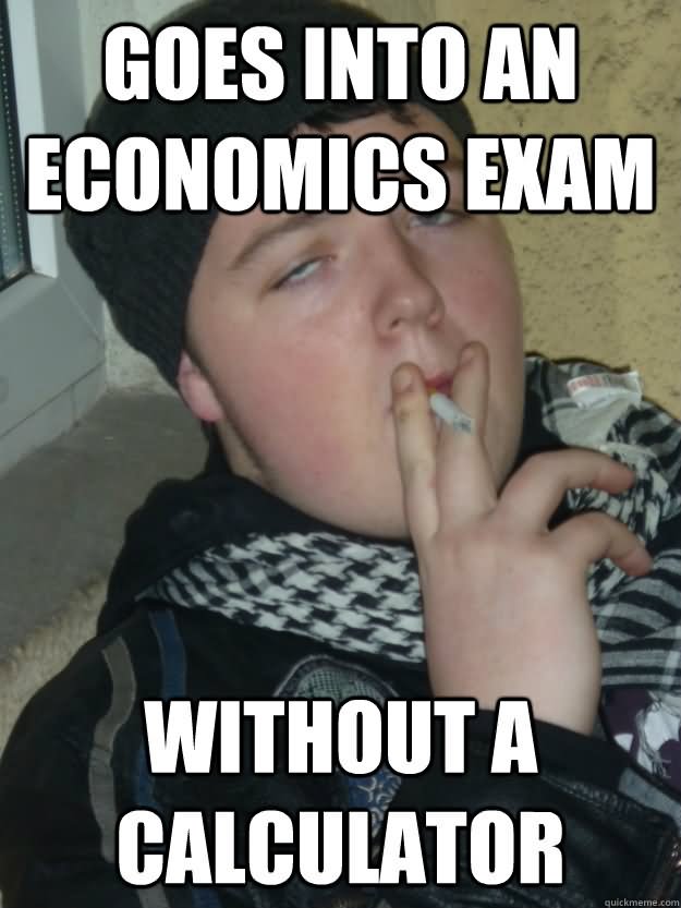 Goes Into An Economics Exam Without A Calculator Funny - Clock Strikes Midnight Christmas - HD Wallpaper 