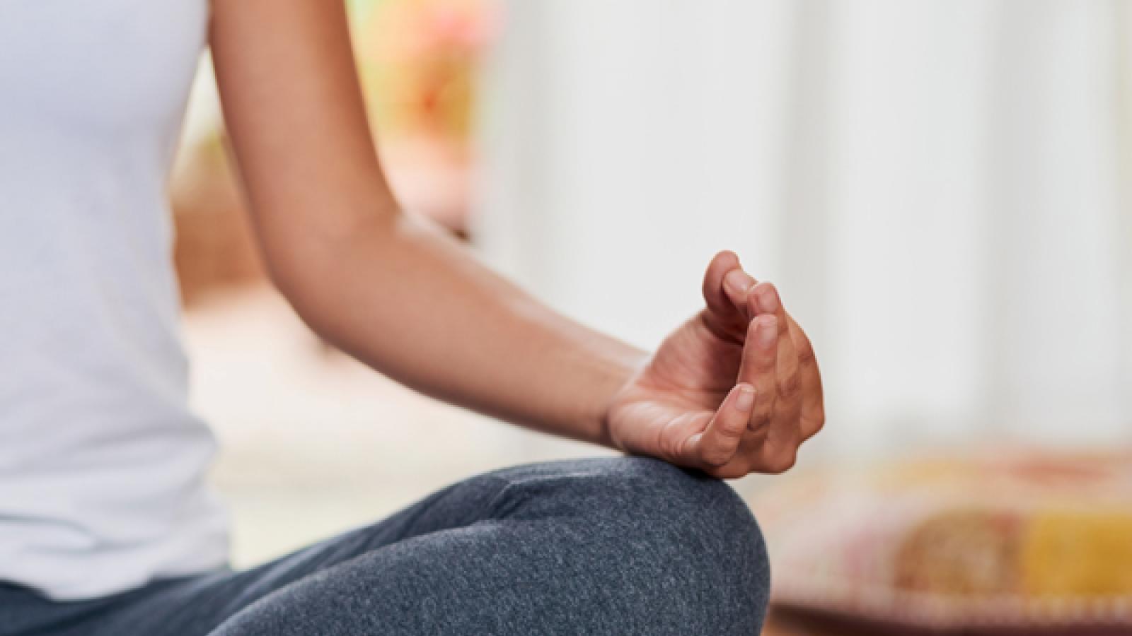 A Person Doing Yoga To Relieve Stress - Sitting - HD Wallpaper 