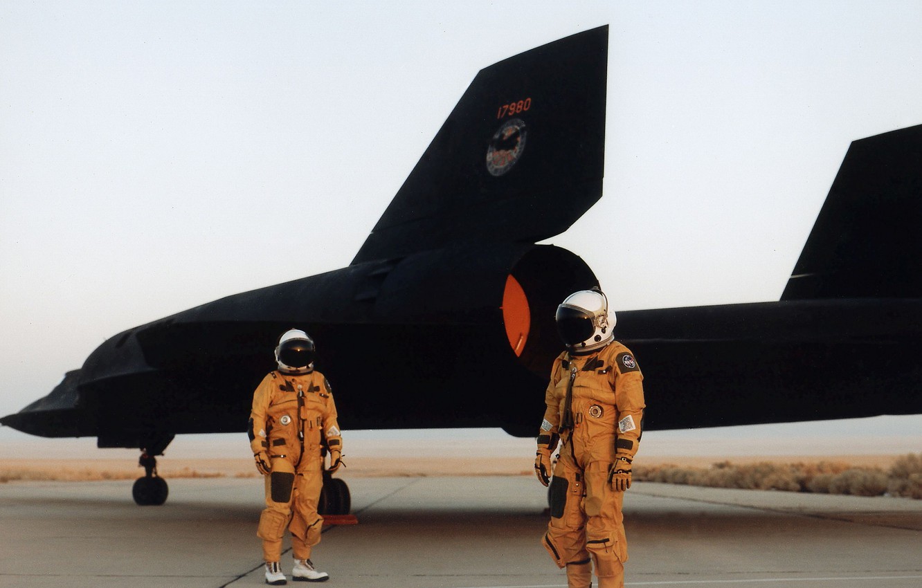 Photo Wallpaper Helmet, Pilots, Lockheed Sr-71 Blackbird - HD Wallpaper 