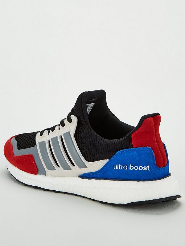 Ultraboost S&l On Foot - HD Wallpaper 