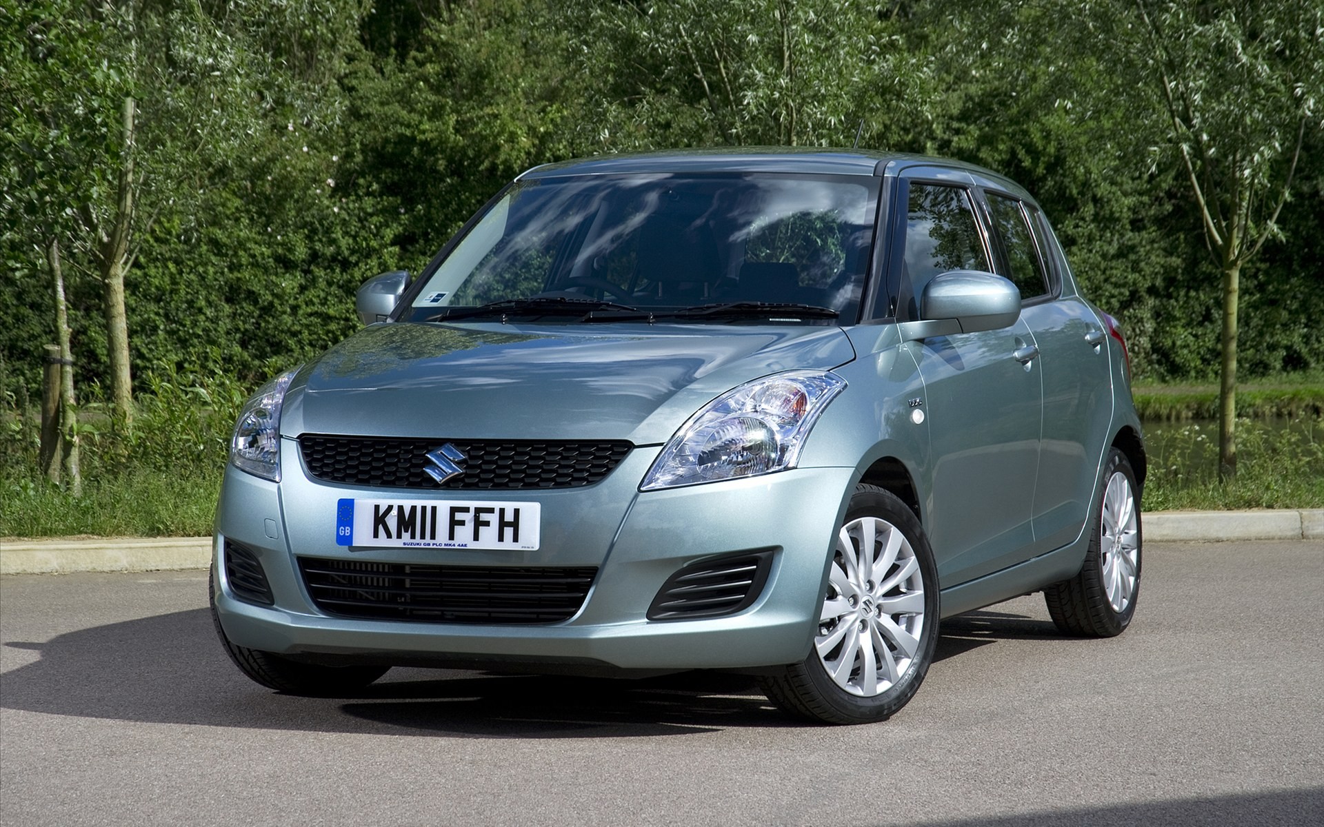 Suzuki Swift 2011 Price - HD Wallpaper 