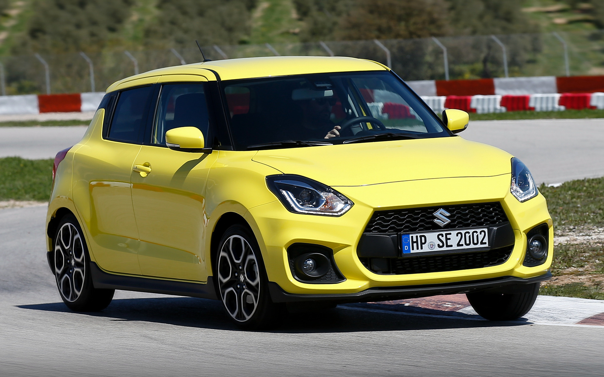 Suzuki Swift Sport 2018 Года - HD Wallpaper 