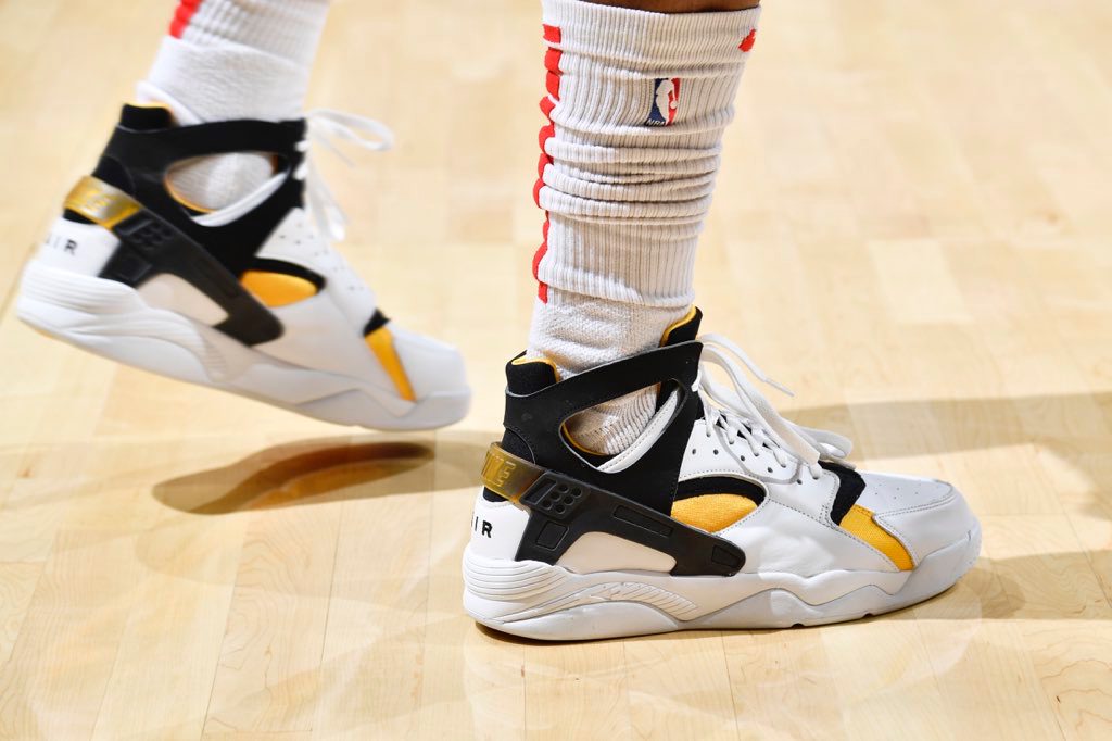 Kobe Nike Airflight Huarache Pj Tucker - HD Wallpaper 