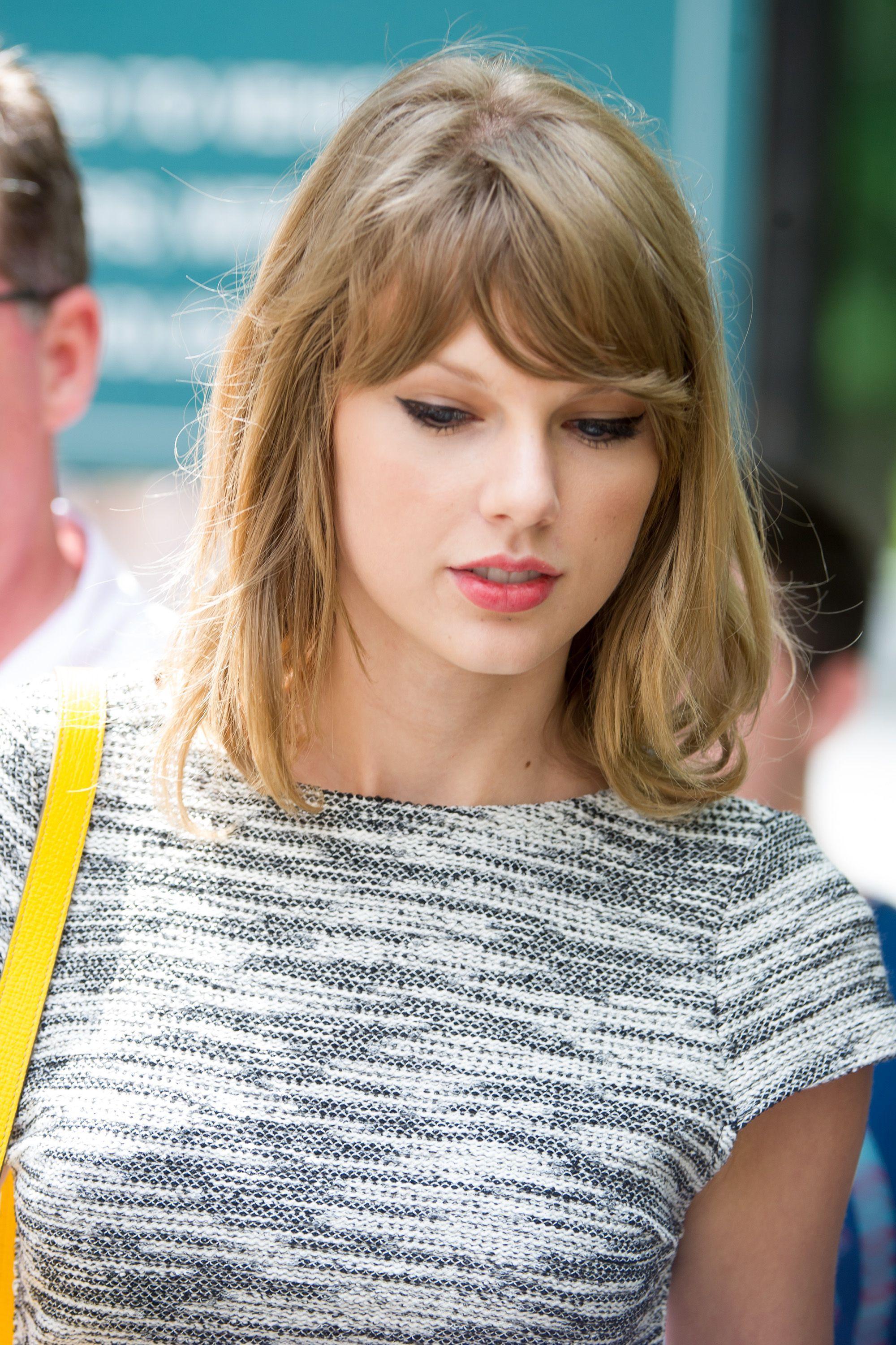 Taylor Swift Iphone Wallpaper - Taylor Swift Wallpaper Android - HD Wallpaper 