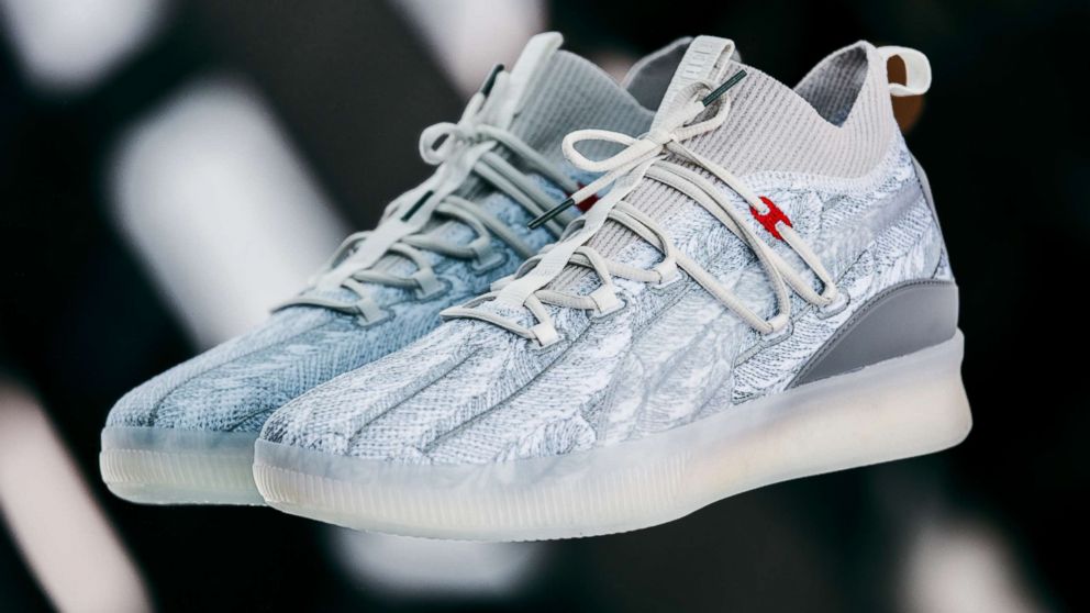 Puma Peace On Earth - HD Wallpaper 