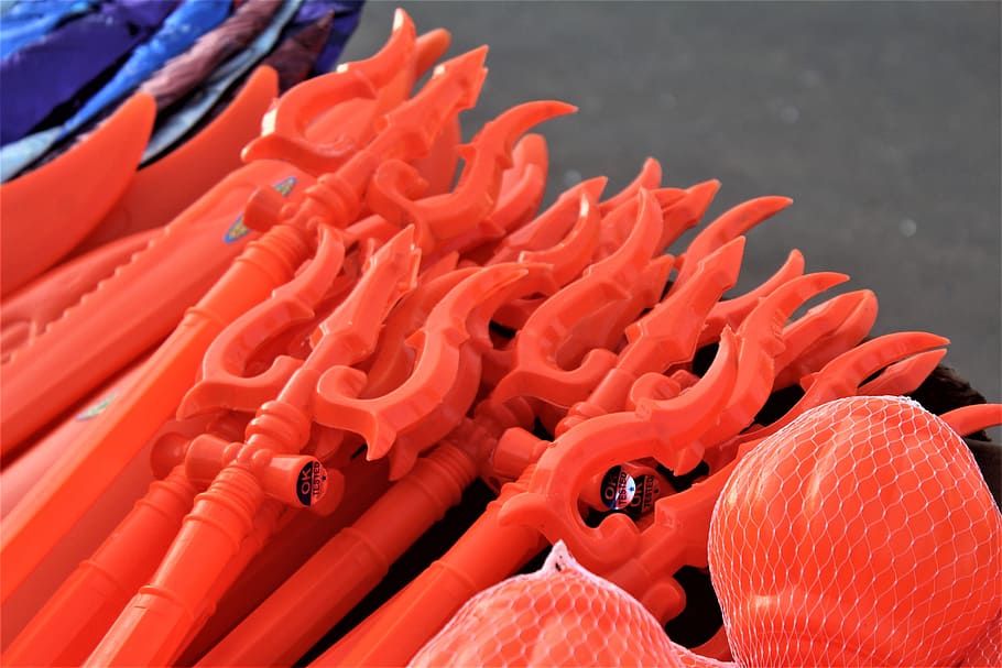 Toys, Trishool, Trishul, Gadha, Swords, Dusshera, Ramayan, - Trishul Toys - HD Wallpaper 