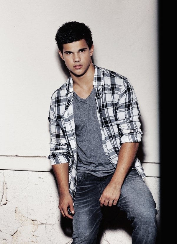 Taylor Lautner Image - Photoshoot Cool Taylor Lautner - HD Wallpaper 