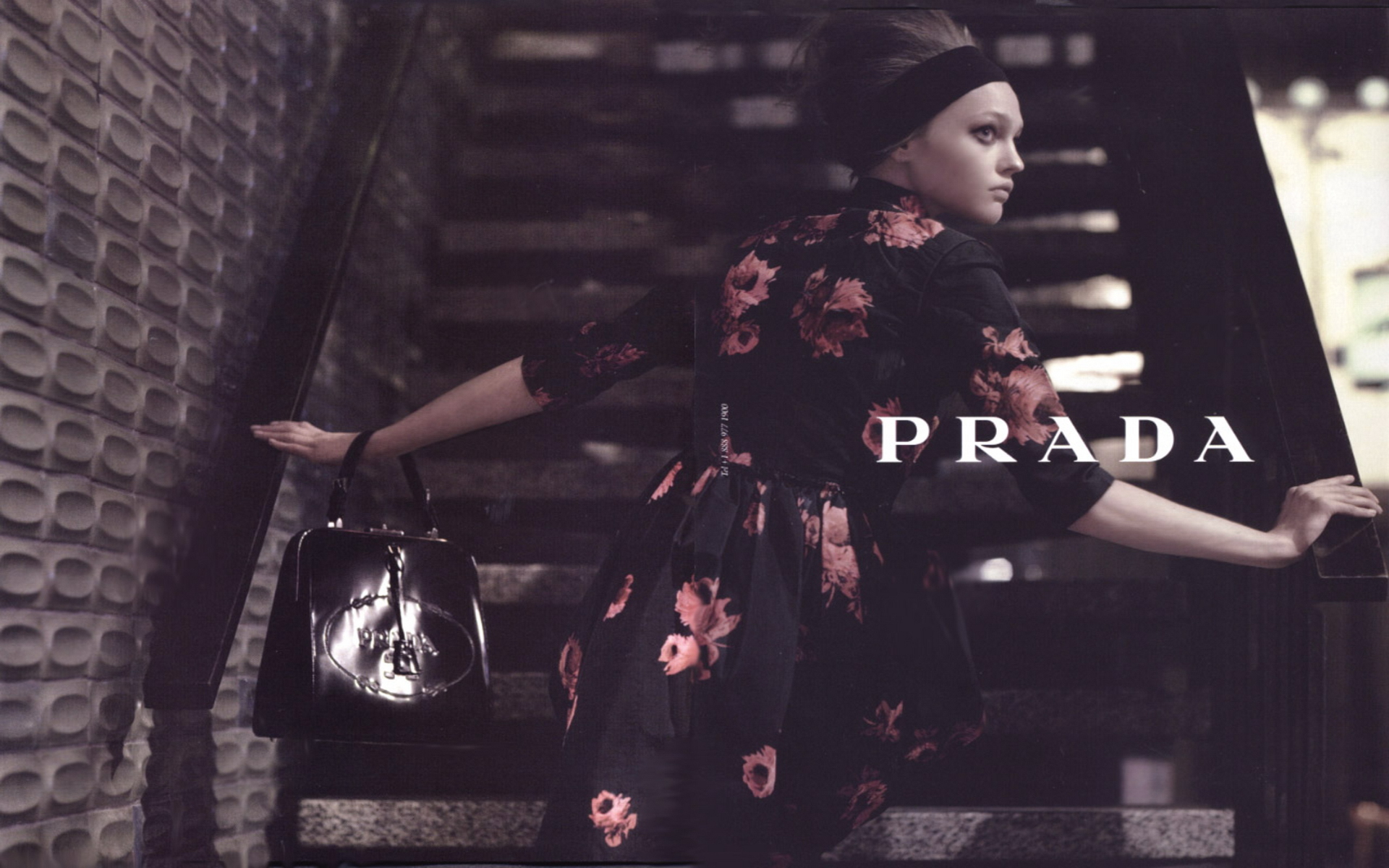 Prada Wallpaper, Prada Wallpaper - Sasha Pivovarova Prada Campaign 2017 - HD Wallpaper 