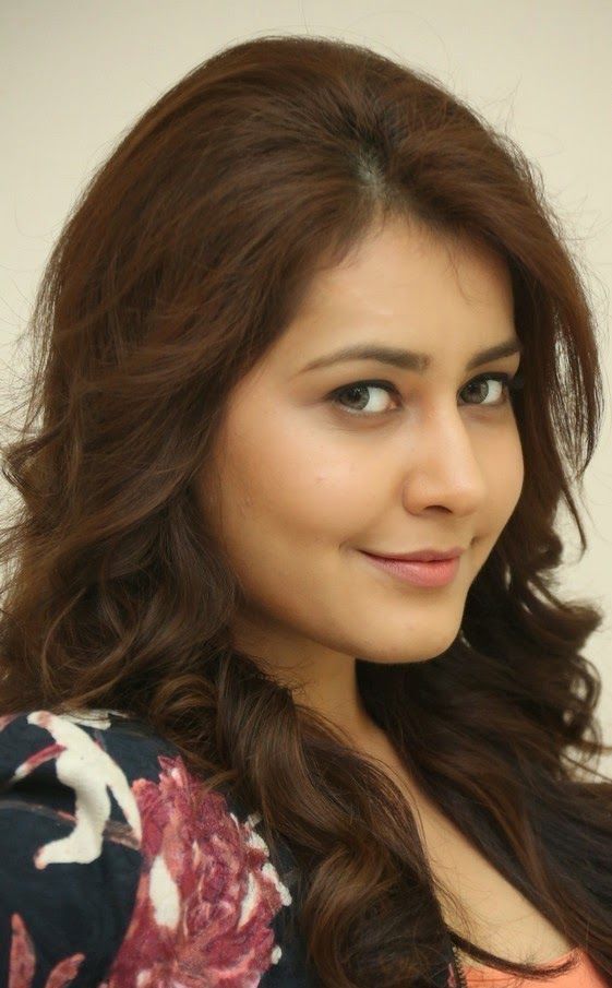Rashi Khanna - HD Wallpaper 