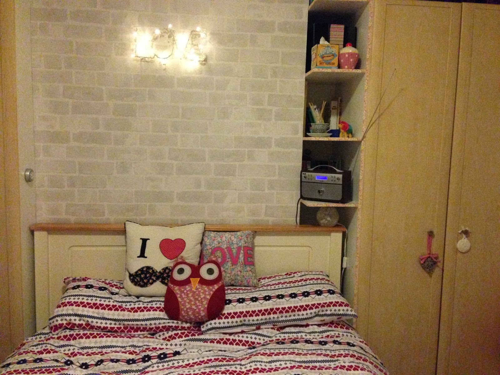 Bedroom - HD Wallpaper 