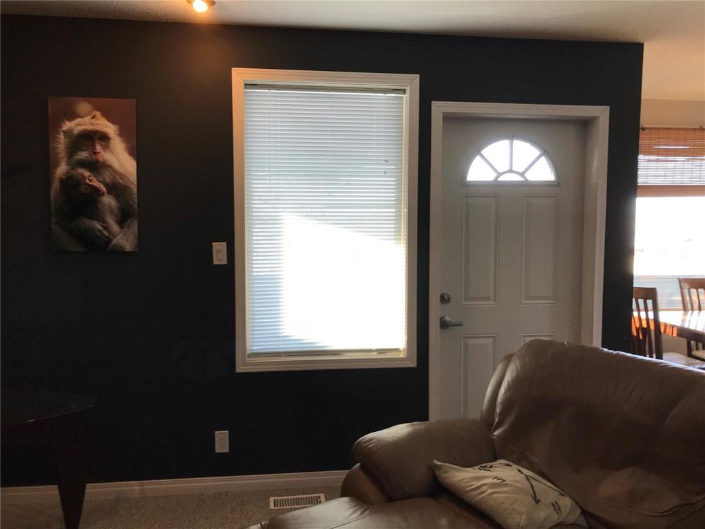 Window Blind - HD Wallpaper 