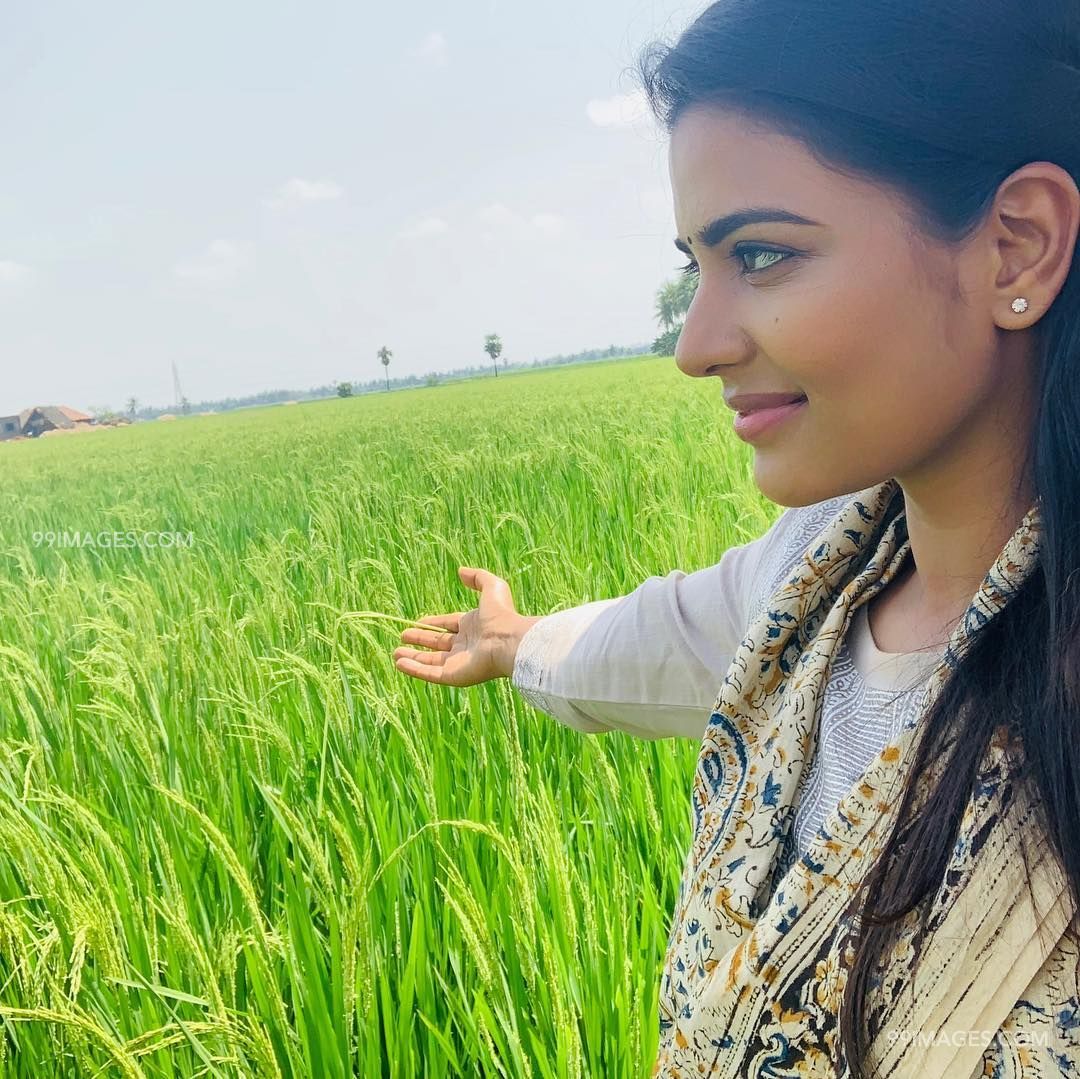 Aishwarya Rajesh Beautiful Hd Hot Photoshoot Stills - Aishwarya Rajesh Beauty - HD Wallpaper 