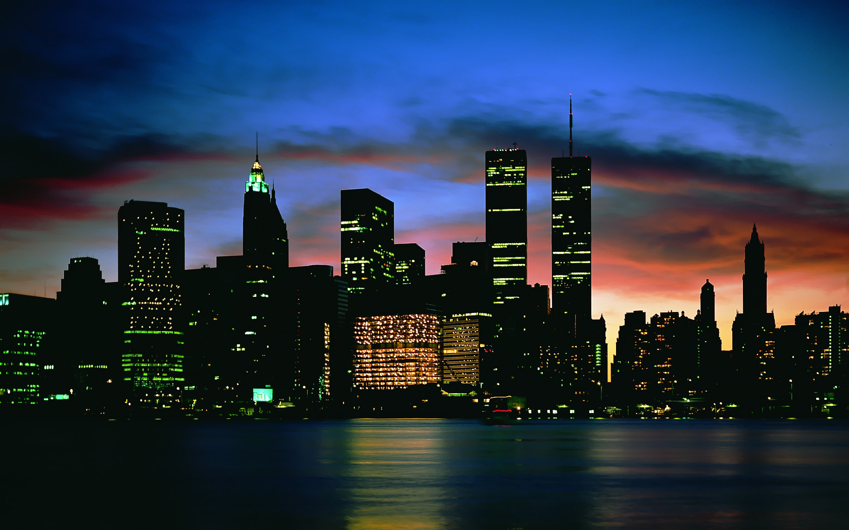 City Street Night Wallpaper Walldevil - Easy Coach Online Booking - HD Wallpaper 