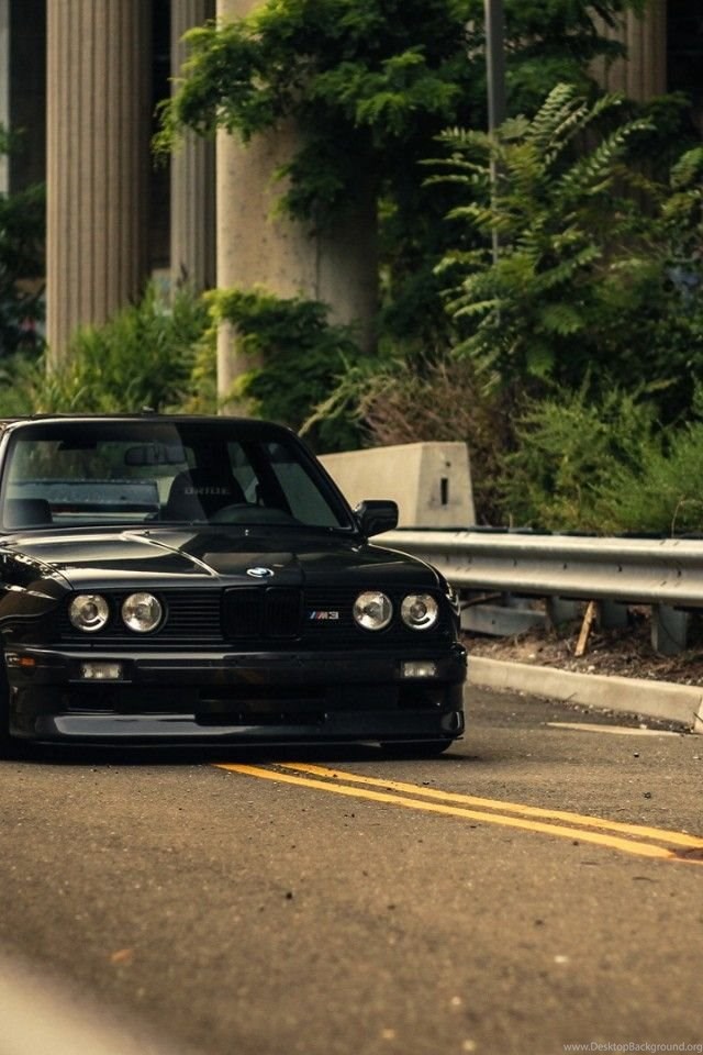 Bmw E30 M3 Wallpaper - Bmw M3 E30 Wallpapers Hd - HD Wallpaper 