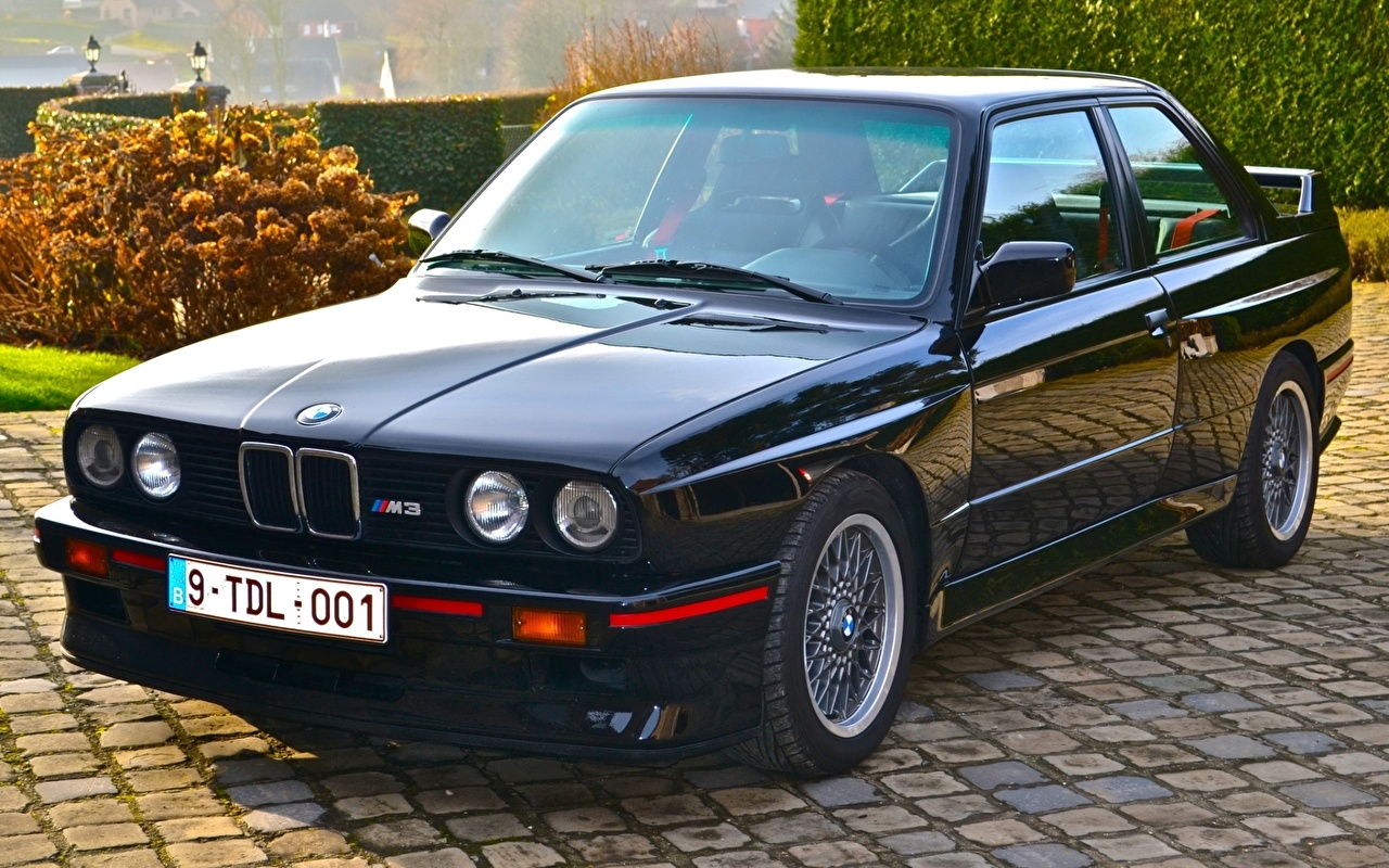 Bmw M3 E30 Black - HD Wallpaper 