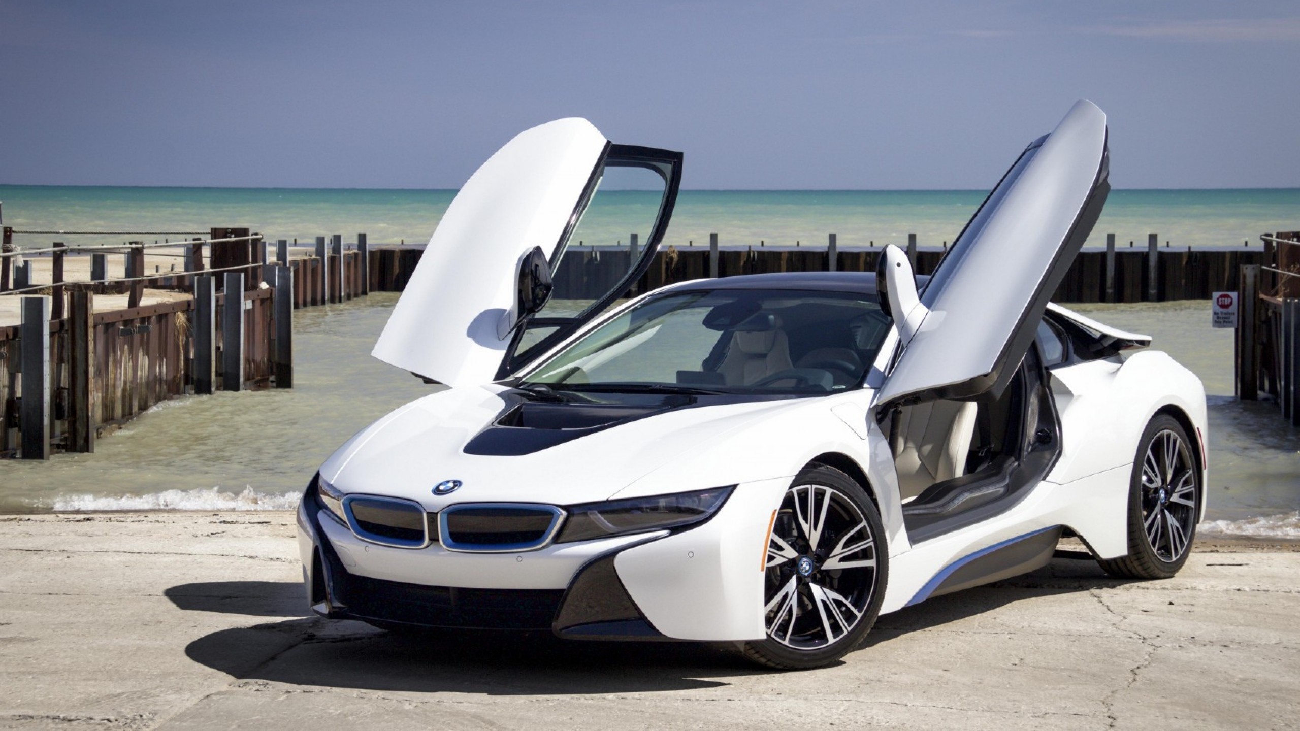 2017 Bmw I8 White - HD Wallpaper 