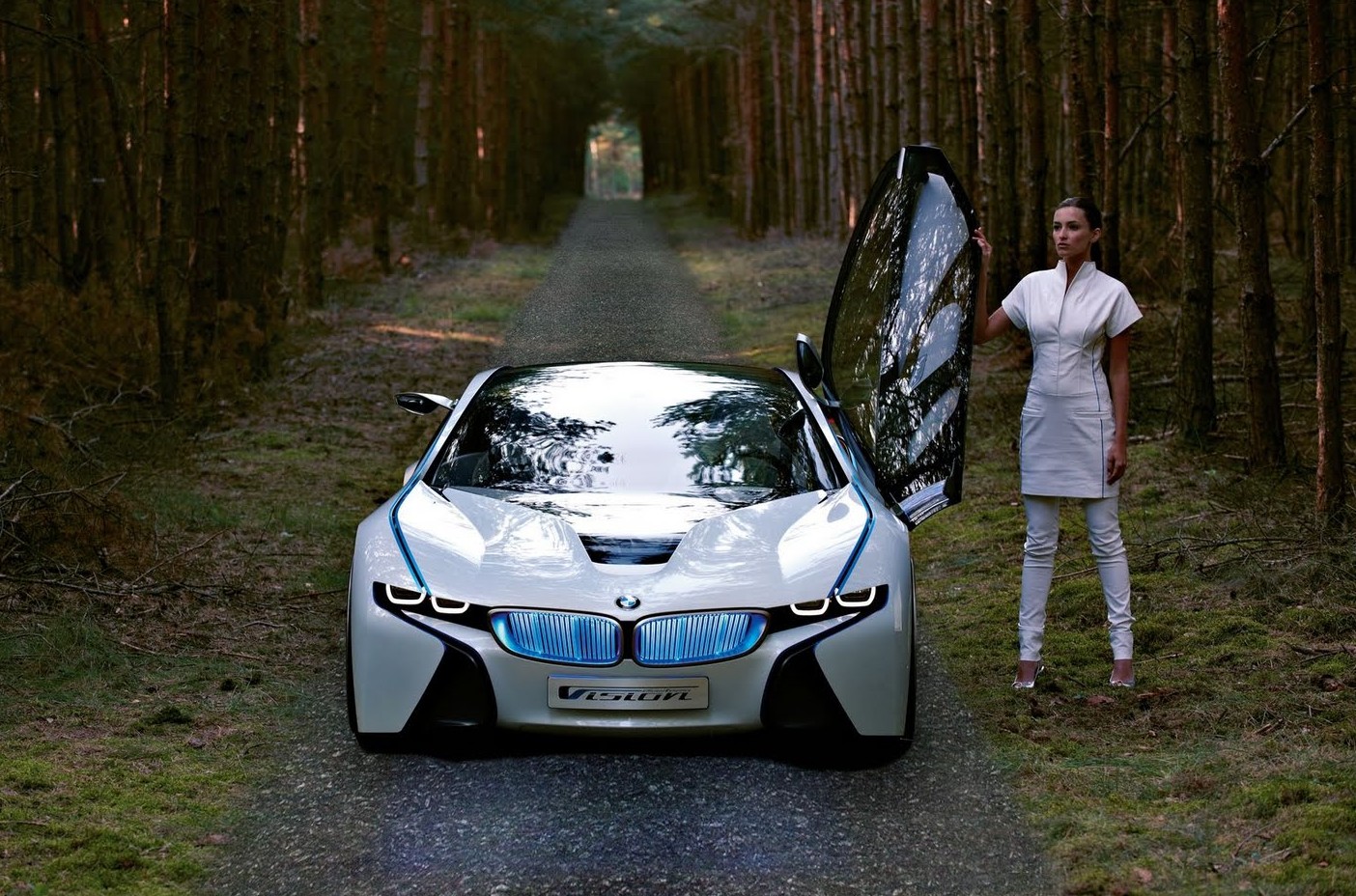 Sports Cars Bmw I8 Wallpaper - Car Bmw Vision Efficientdynamics - HD Wallpaper 