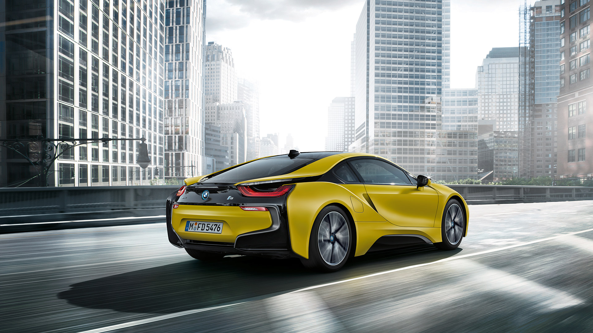 Bmw I8 Protonic Frozen Yellow 2018 - HD Wallpaper 