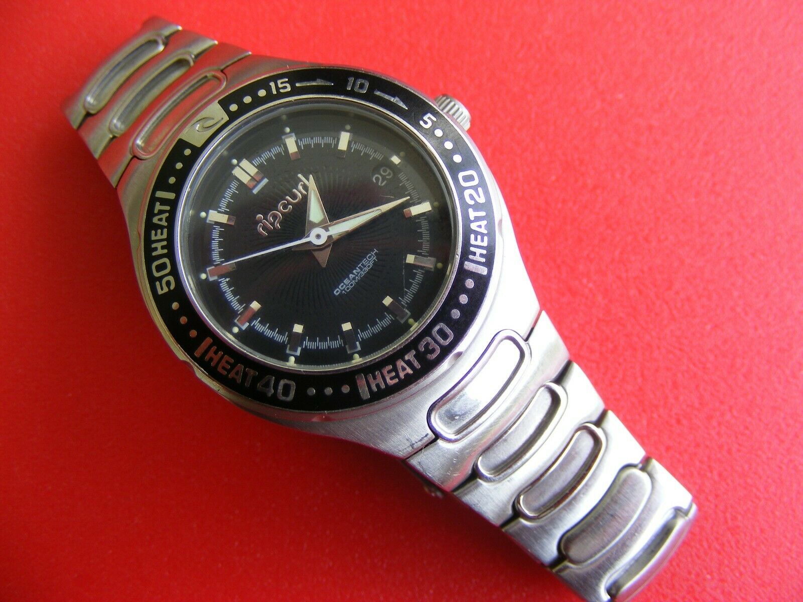 Analog Watch - HD Wallpaper 