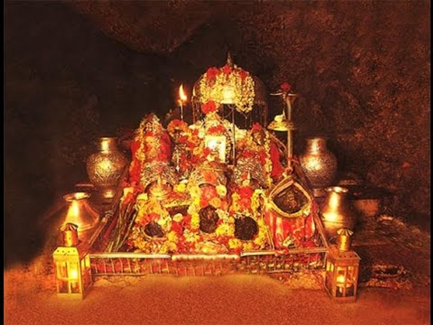 Maa Vaishno Devi - HD Wallpaper 