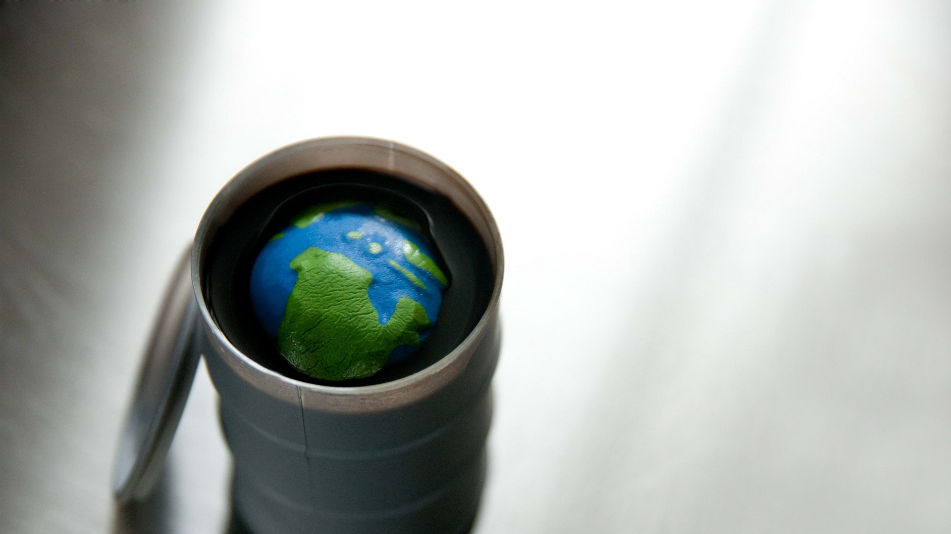 Wallpaper Earth, Planet, Environment, Fuel Oil, Waste - Waste Wallpaper Hd - HD Wallpaper 