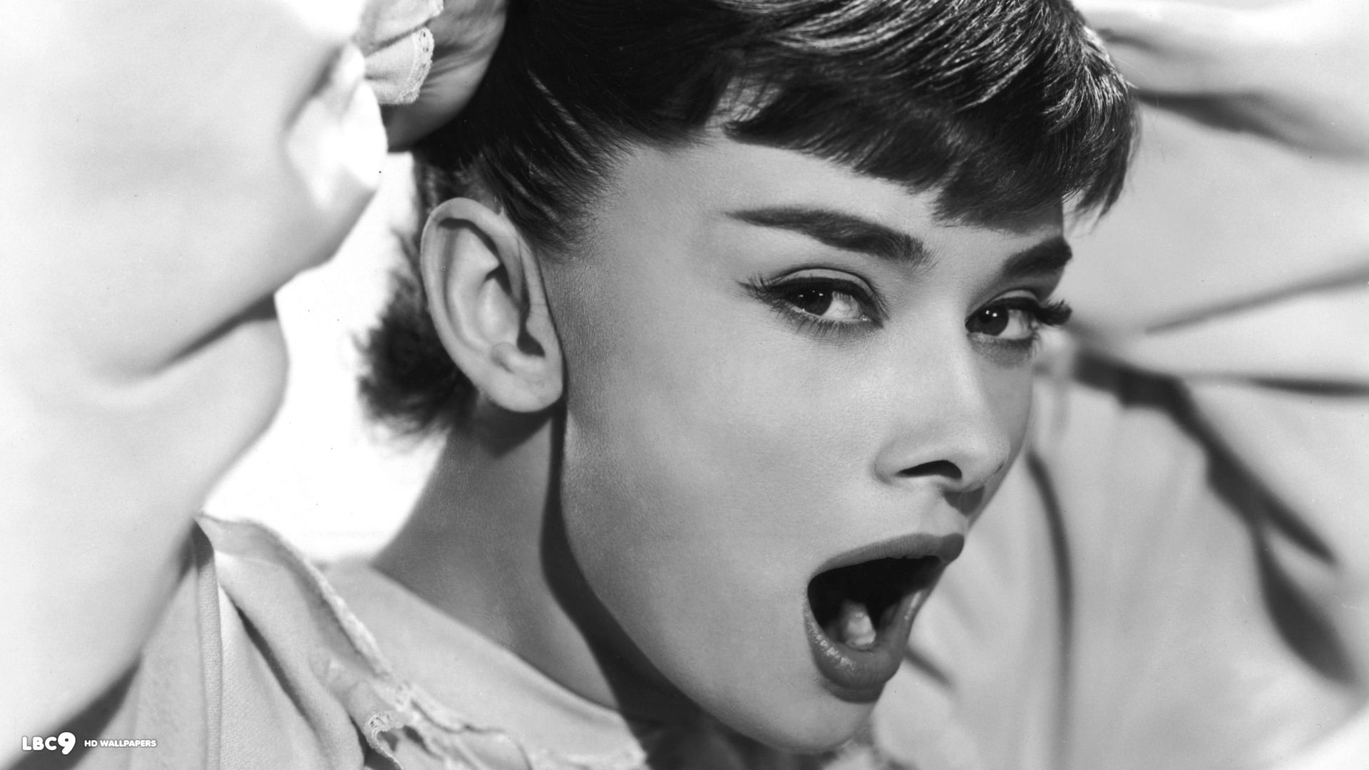 Audrey Hepburn 1920x1080 Wallpaper Teahub Io
