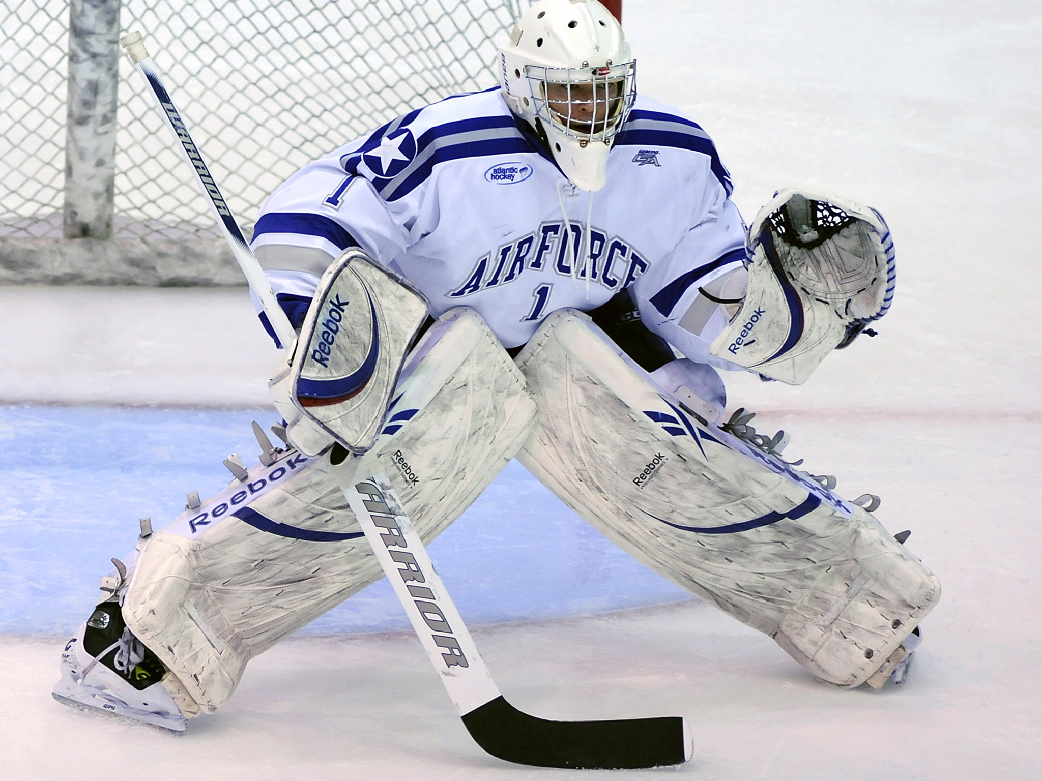 air-force-academy-hockey-goalie-2048x1536-wallpaper-teahub-io