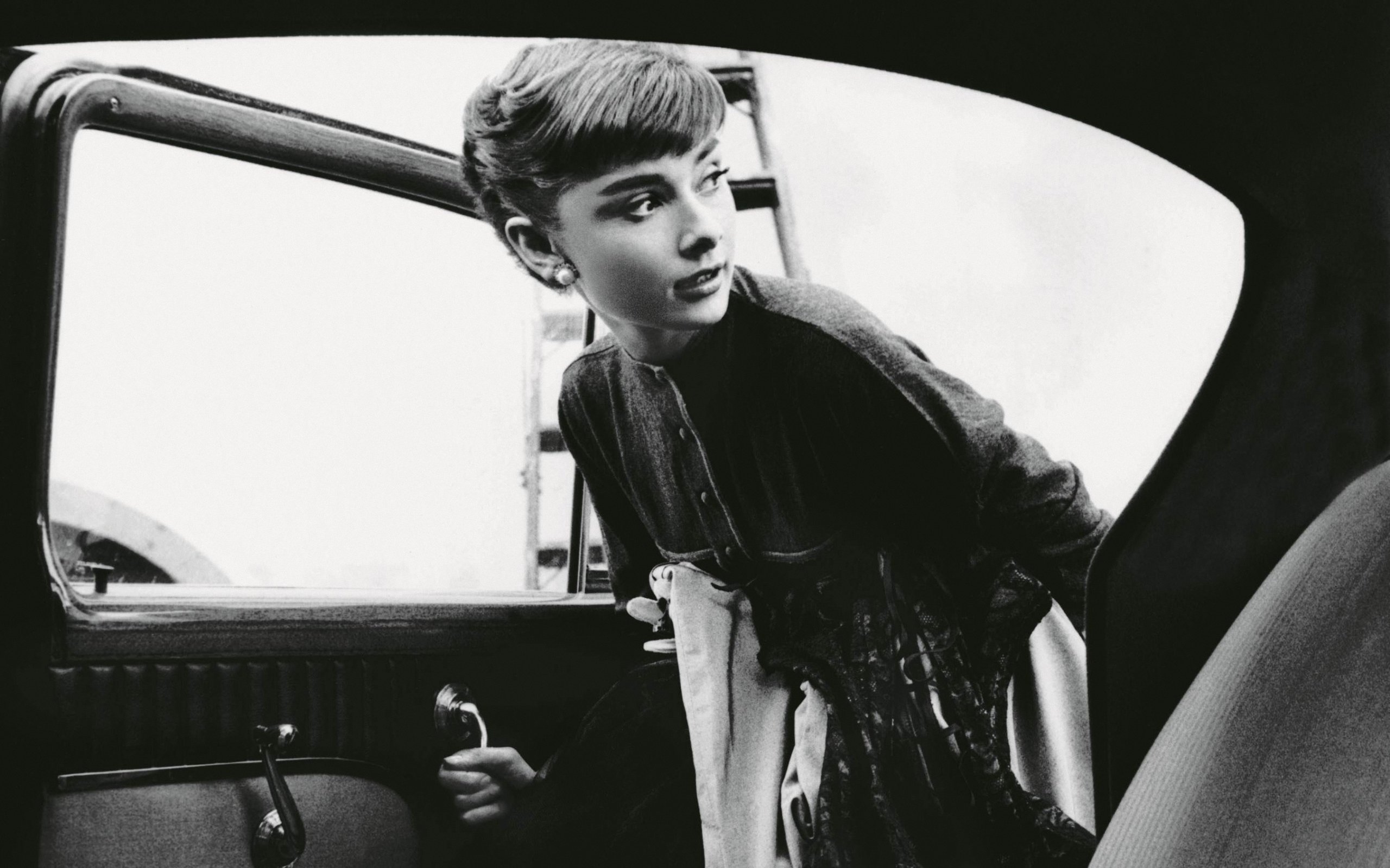 Free Audrey Hepburn High Quality Background Id - Audrey Hepburn Photographs - HD Wallpaper 