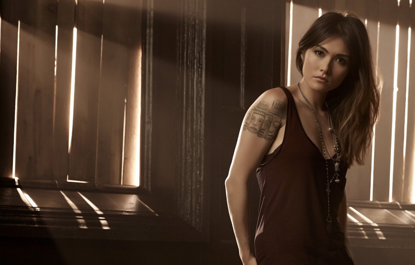 Photo Wallpaper Girl, Tatoo, Pose, Witch, The Originals, - Daniella Pineda The Originals - HD Wallpaper 