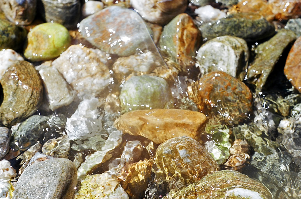 Pebble - HD Wallpaper 