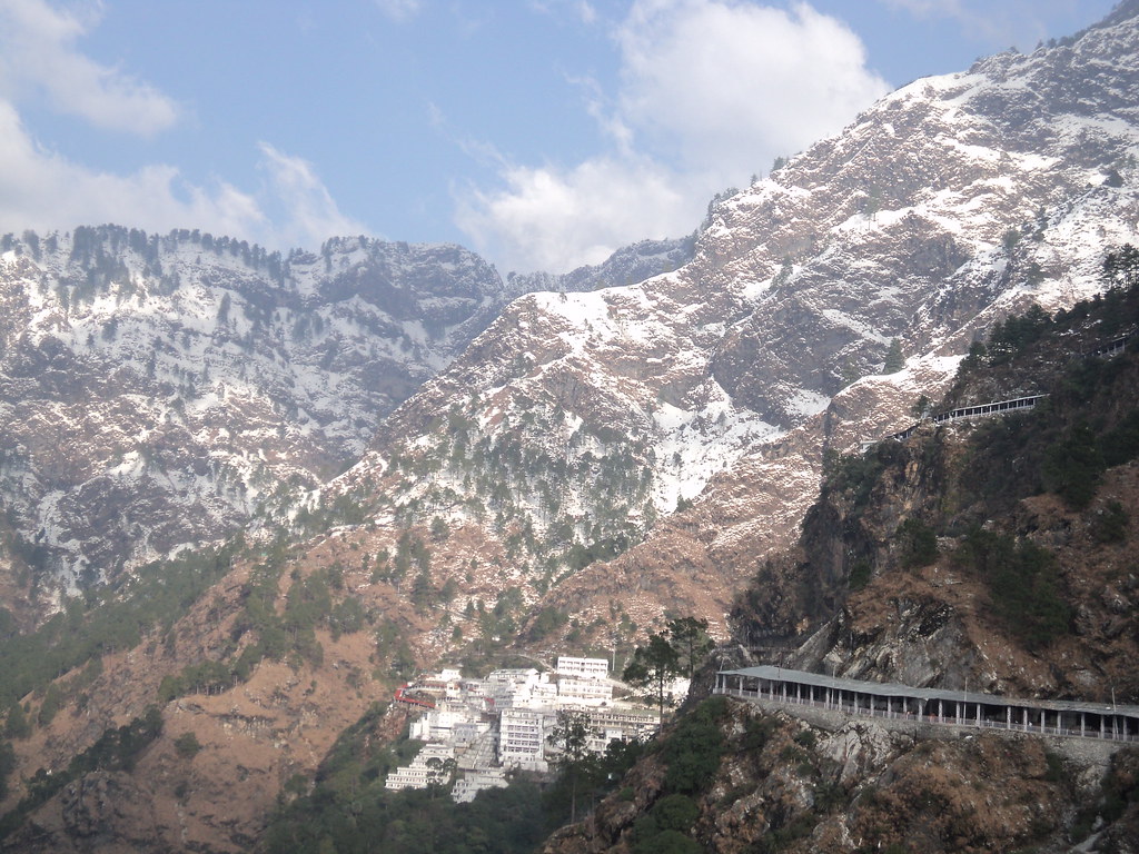 Vaishno Devi - HD Wallpaper 