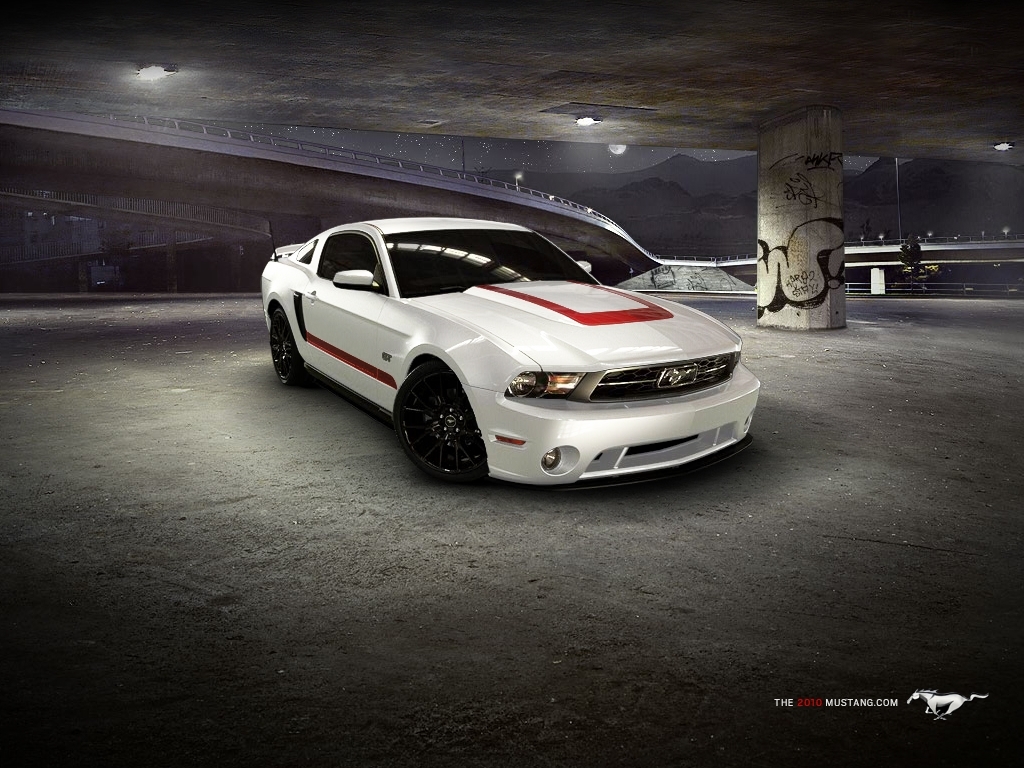 Mustang 2010 - HD Wallpaper 