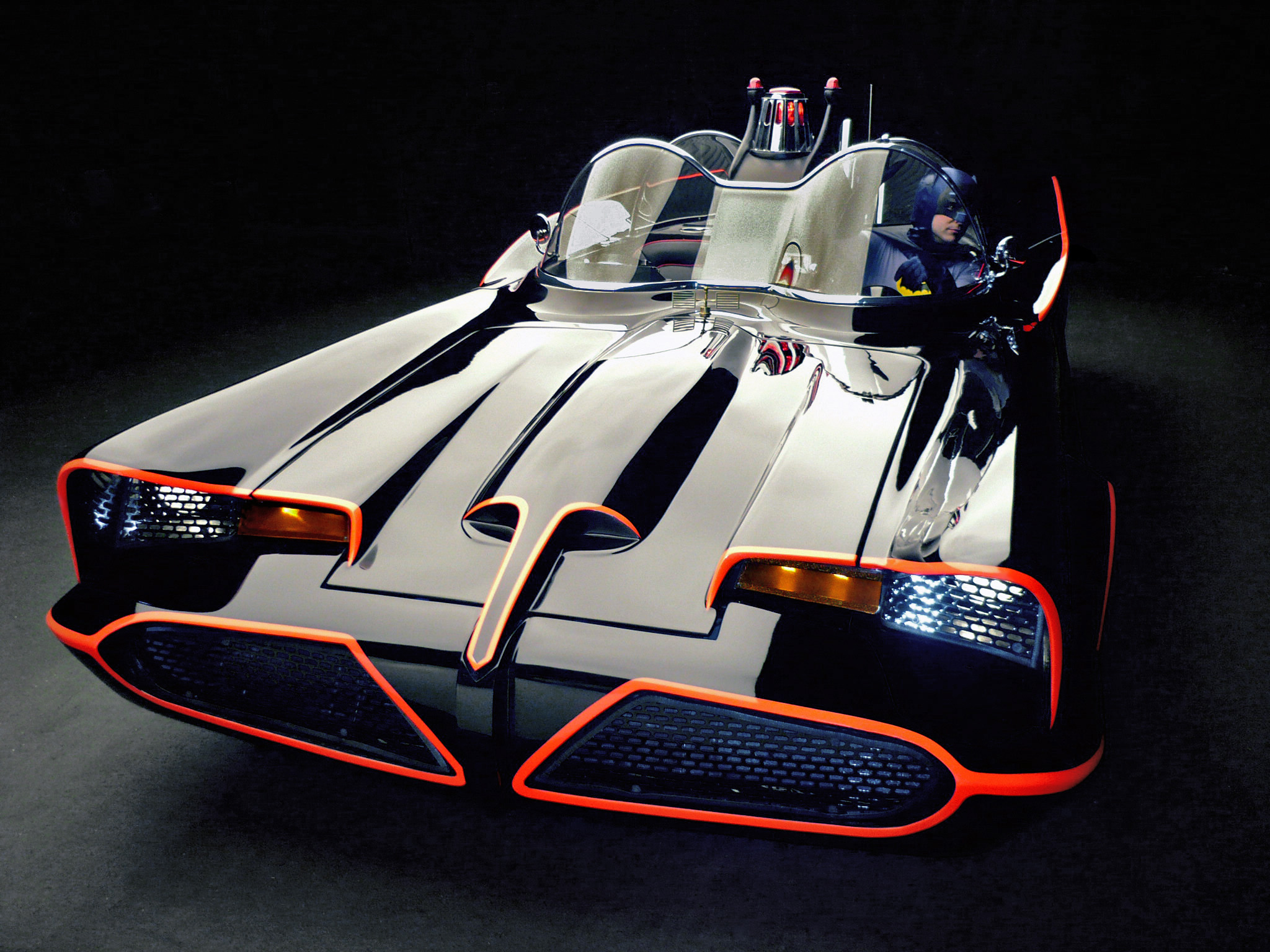 By Pok Golden - 1966 Lincoln Futura Batmobile - HD Wallpaper 