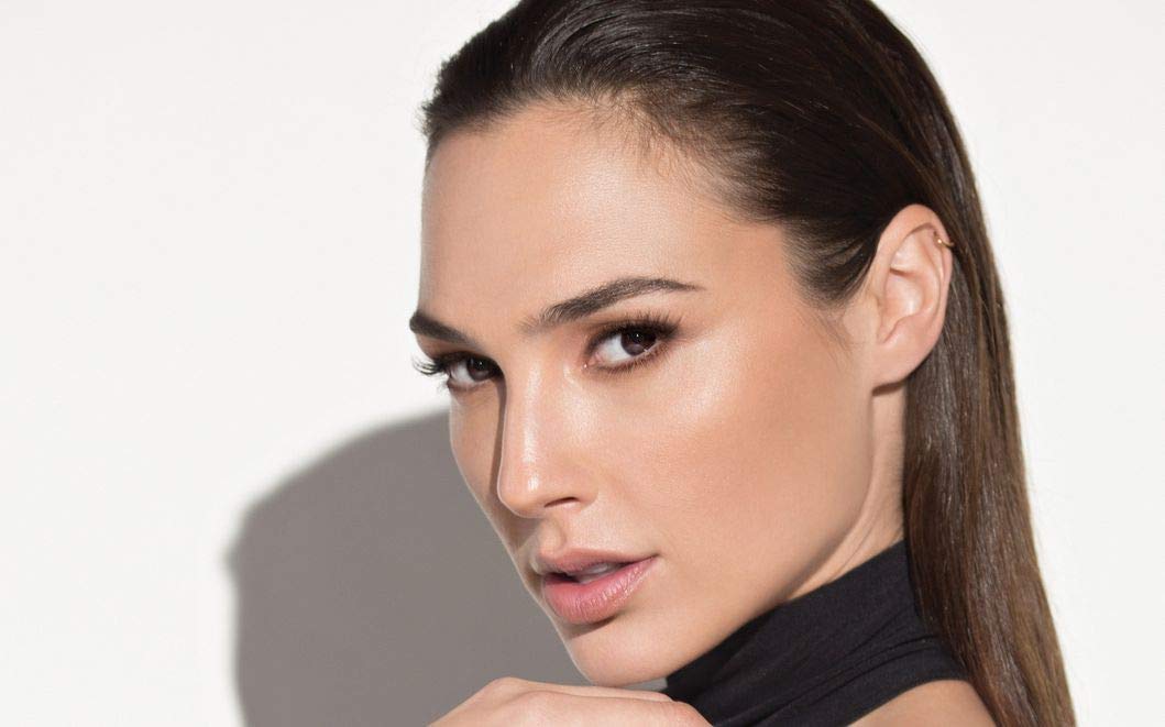 Gal Gadot Eye Makeup - HD Wallpaper 