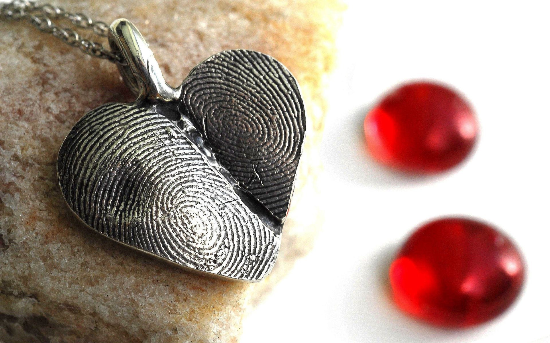 Hearts Desktop Romance Gift Heart Close-up Love Food - Earrings - HD Wallpaper 