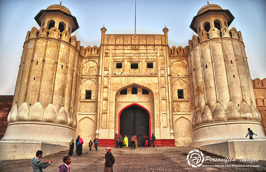 Lahore Fort - HD Wallpaper 