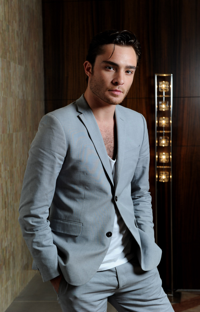 Pic - Ed Westwick Black And White - HD Wallpaper 