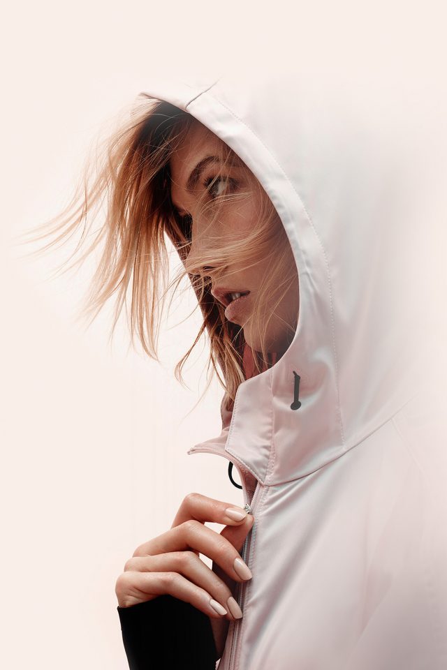 Model Karlie Kloss Natural Girl Sports Iphone Wallpaper - Instagram Girls In Hoodies - HD Wallpaper 