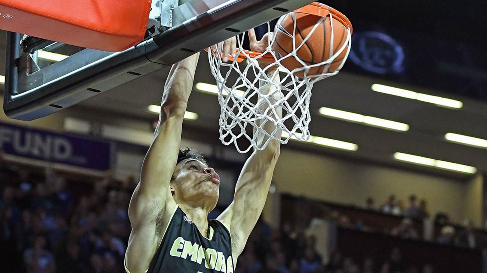 2019 20 Esu Mbb Brenden Van Dyke Dunk At K State - Slam Dunk - HD Wallpaper 