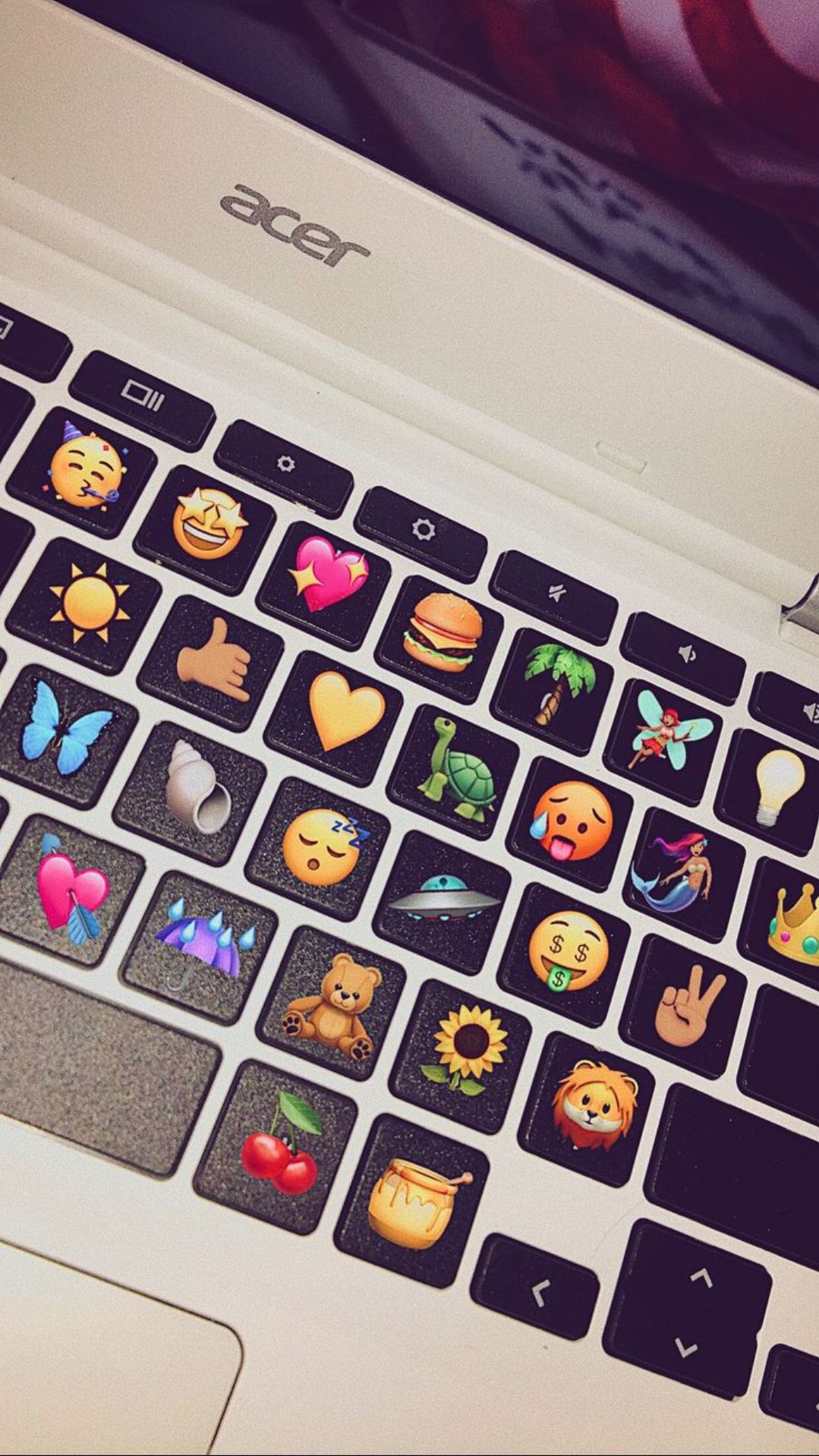 Emoji Wallpaper Tumblr - HD Wallpaper 