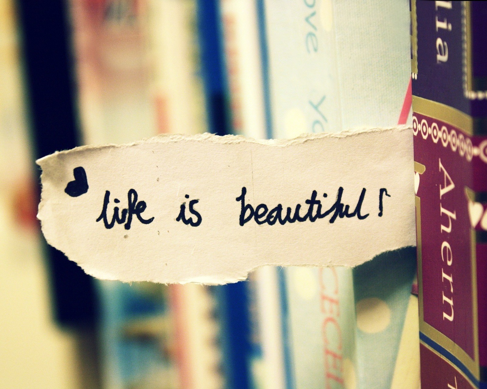 Life, Beautiful, And Book Image - Stylish Quotes On Life - HD Wallpaper 