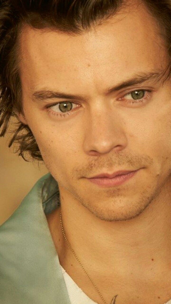 Harry Styles Gucci Memoire 7x1280 Wallpaper Teahub Io