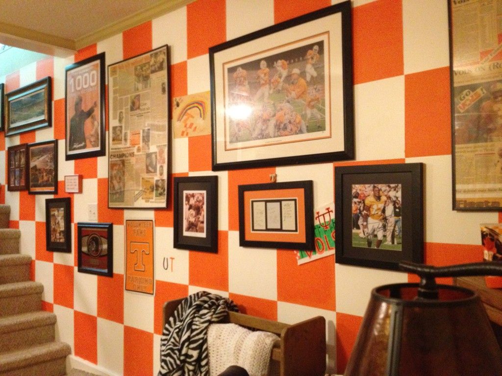 Tennessee Volunteers Man Cave - HD Wallpaper 